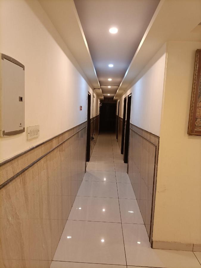 Hotel City Lite Near Igi Airport New Delhi Buitenkant foto