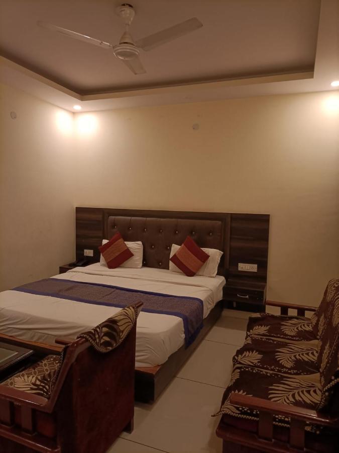 Hotel City Lite Near Igi Airport New Delhi Buitenkant foto